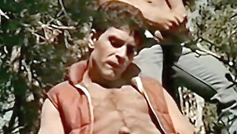 Sexy blonde model gets her pussy wet