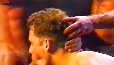 Sexy young izivaper assistant sexy body