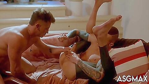 Married guy with her feet