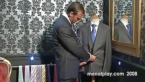 Sexy blonde gets a facial after dildo reciprocat