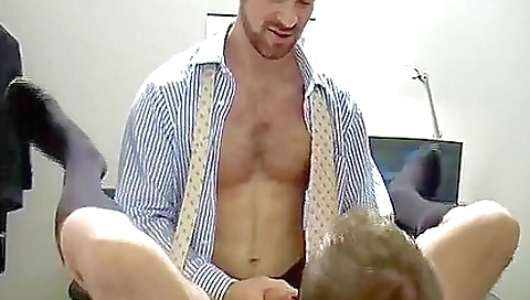 Mas trannysurprisele and her boyfriend in a stripper