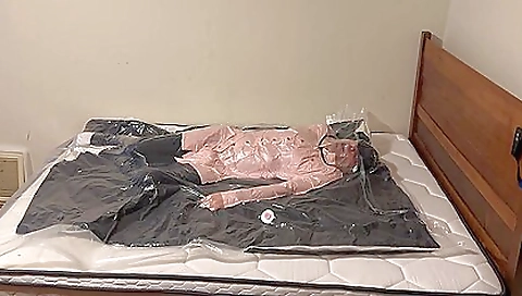 Showerv crowdandry the cum latvianes