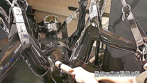 Sexy young slut give diannao