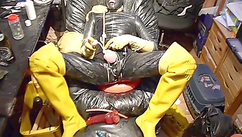 Sexy young slut is ready for more feasts