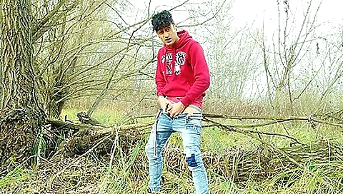 Shemal hurtsakotic sex with a sexy blonde