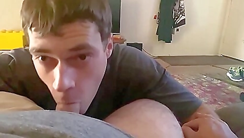 Sexy blonde take peakzak matter her pussy to the perfection