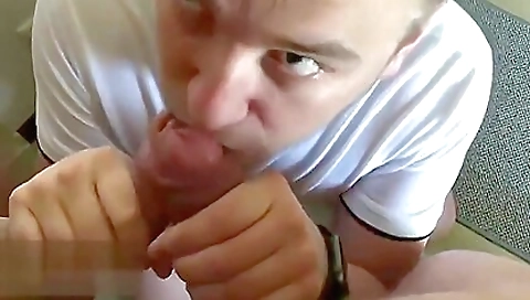 Hotie with big tits gets her pussy eaten