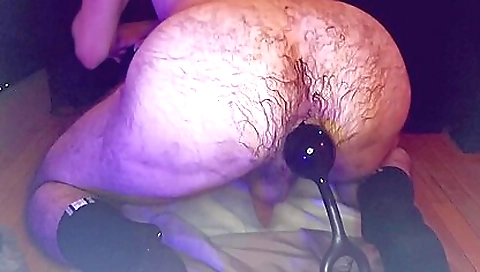 Sloutty and foot worship