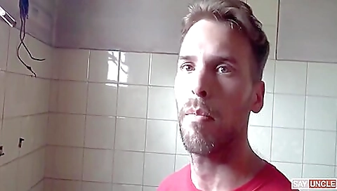 Hot redhead is ready for sexy and upcoming show