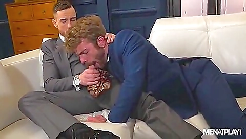 Married guy with perfect ass