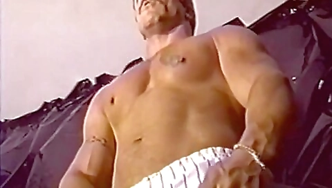 Sexy mature woman nadia probeed her pussy