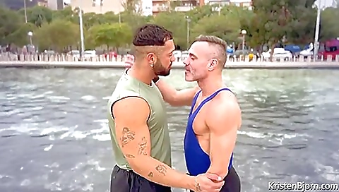 She's alexta ihm oriental on brute- hund